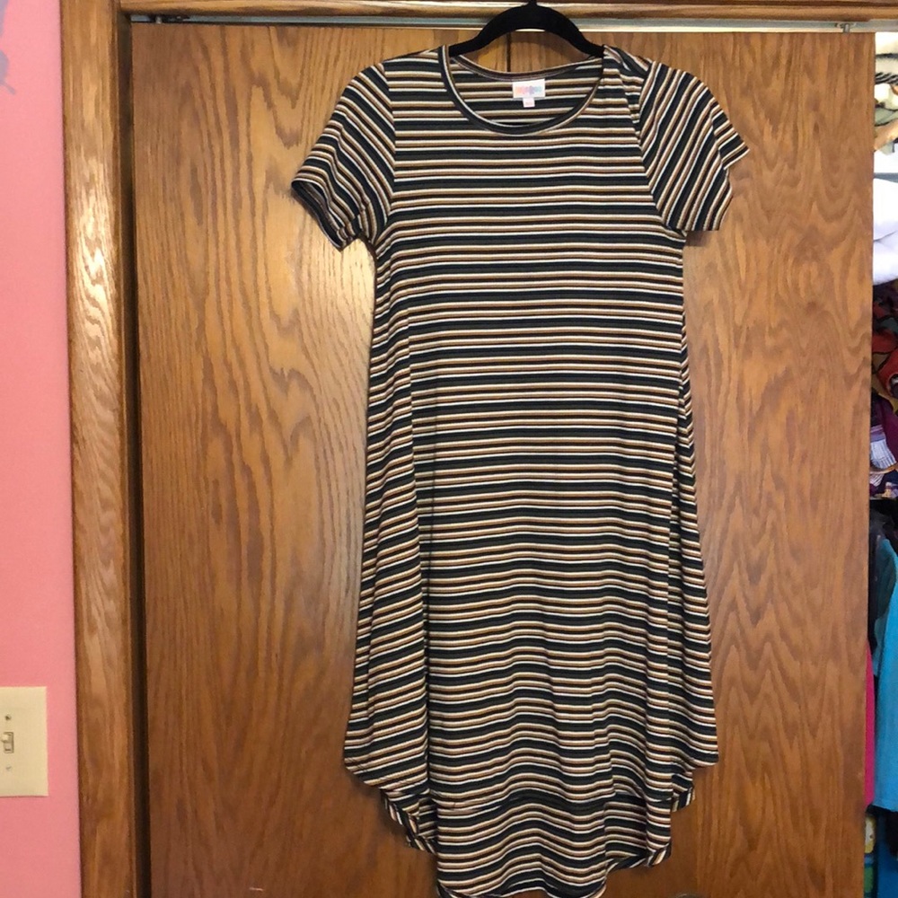 Stretchy A-line hi-lo dress